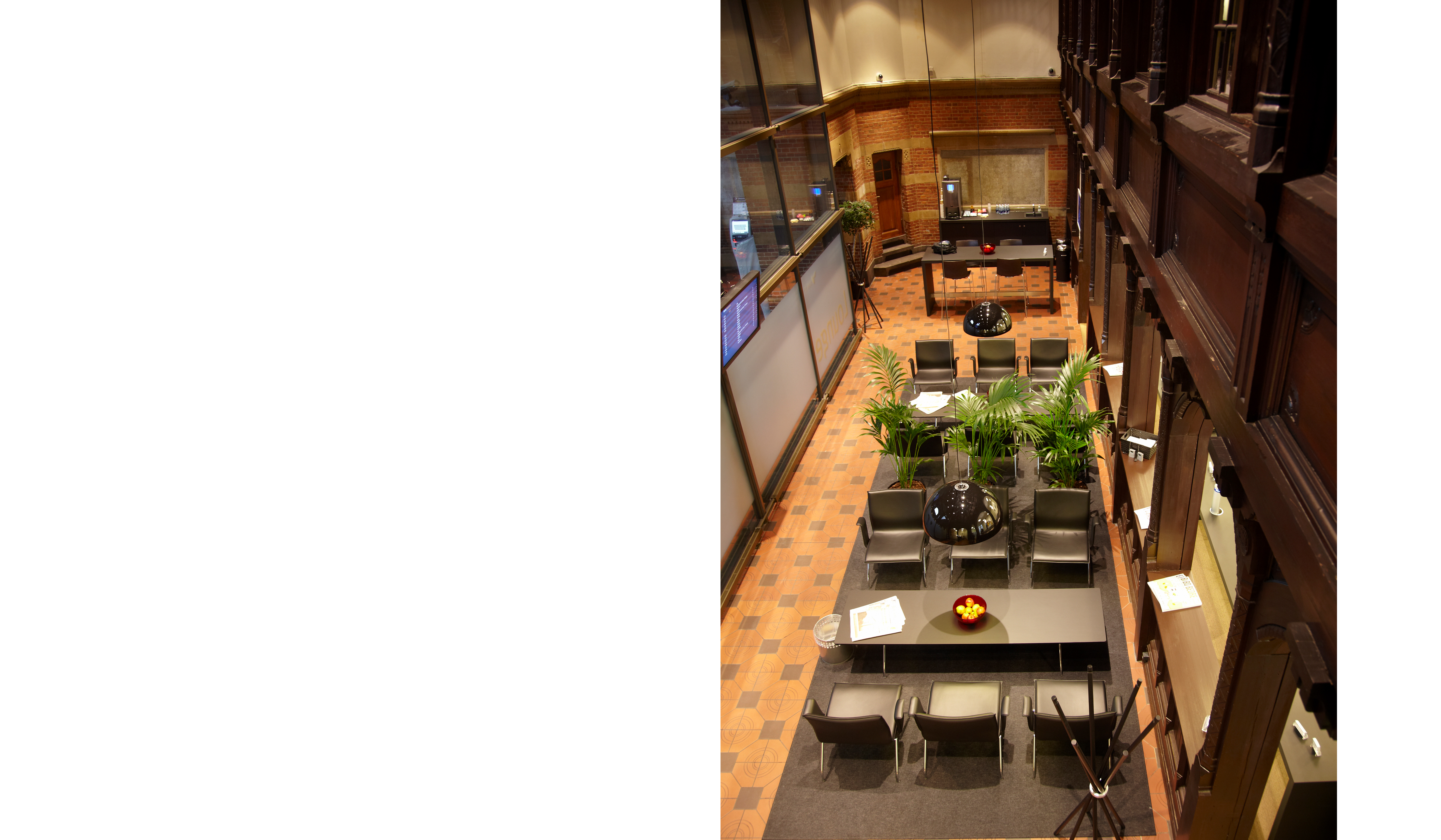 Filt afpasset tæppe i loungeområde