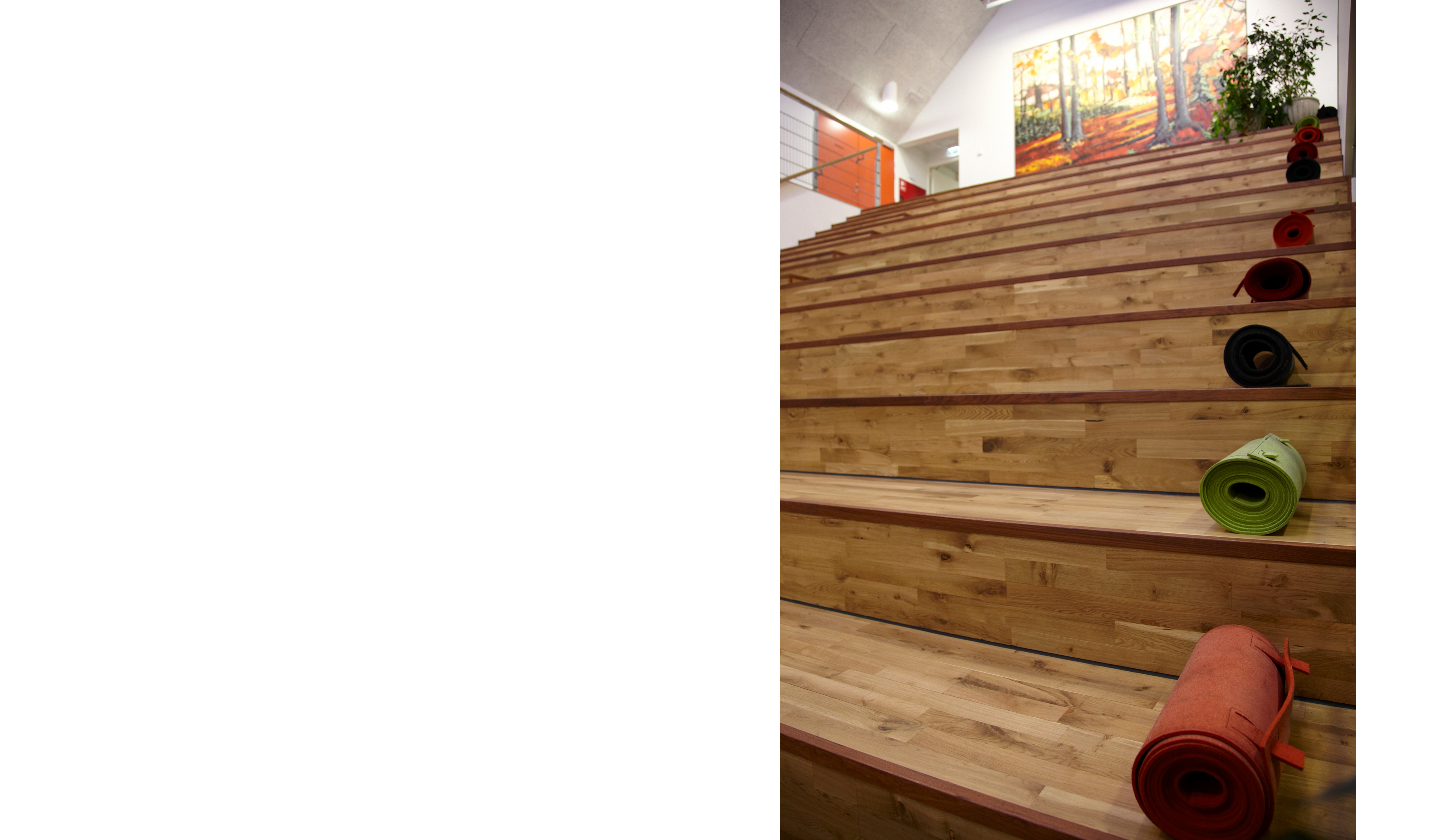 Filt sæde udrullet på trappe