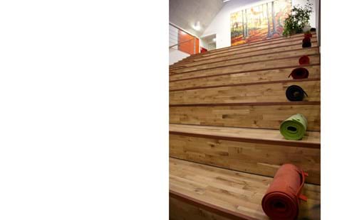 Filt sæde udrullet på trappe