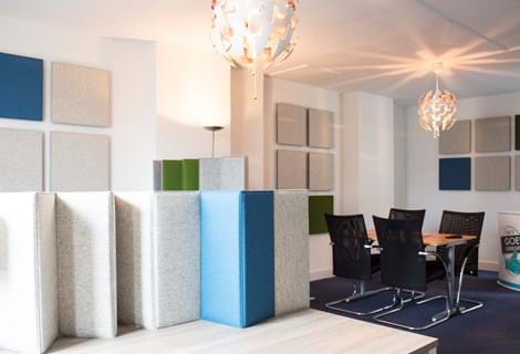 TwisterPlus akustikpaneler med filt på kontor (11)