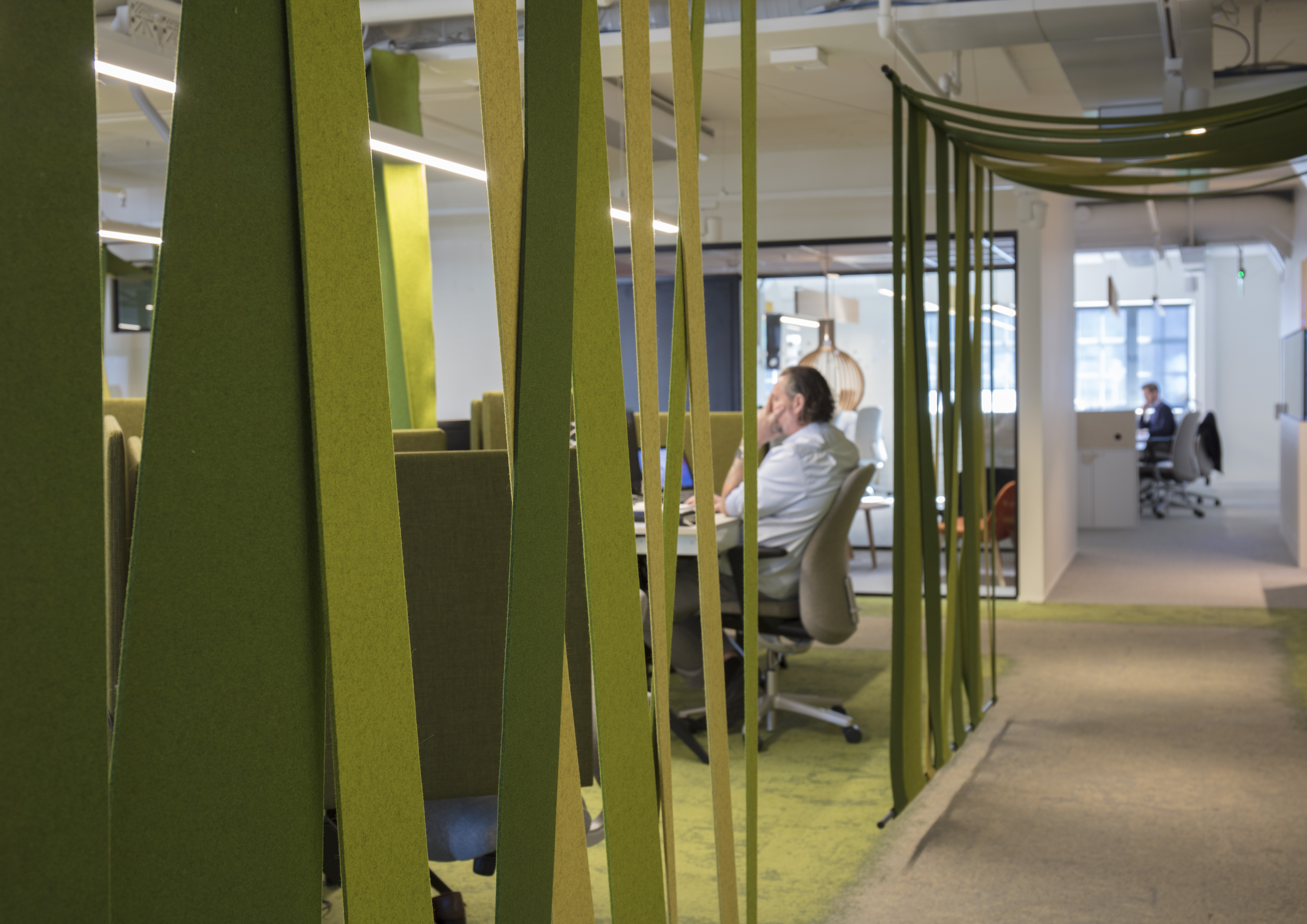 covers nedhængende grønt