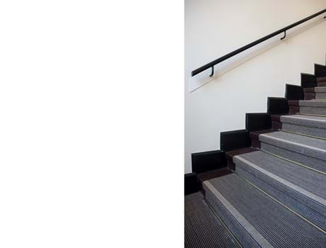 Mellau tæppeløber i sisal på trappe (1)