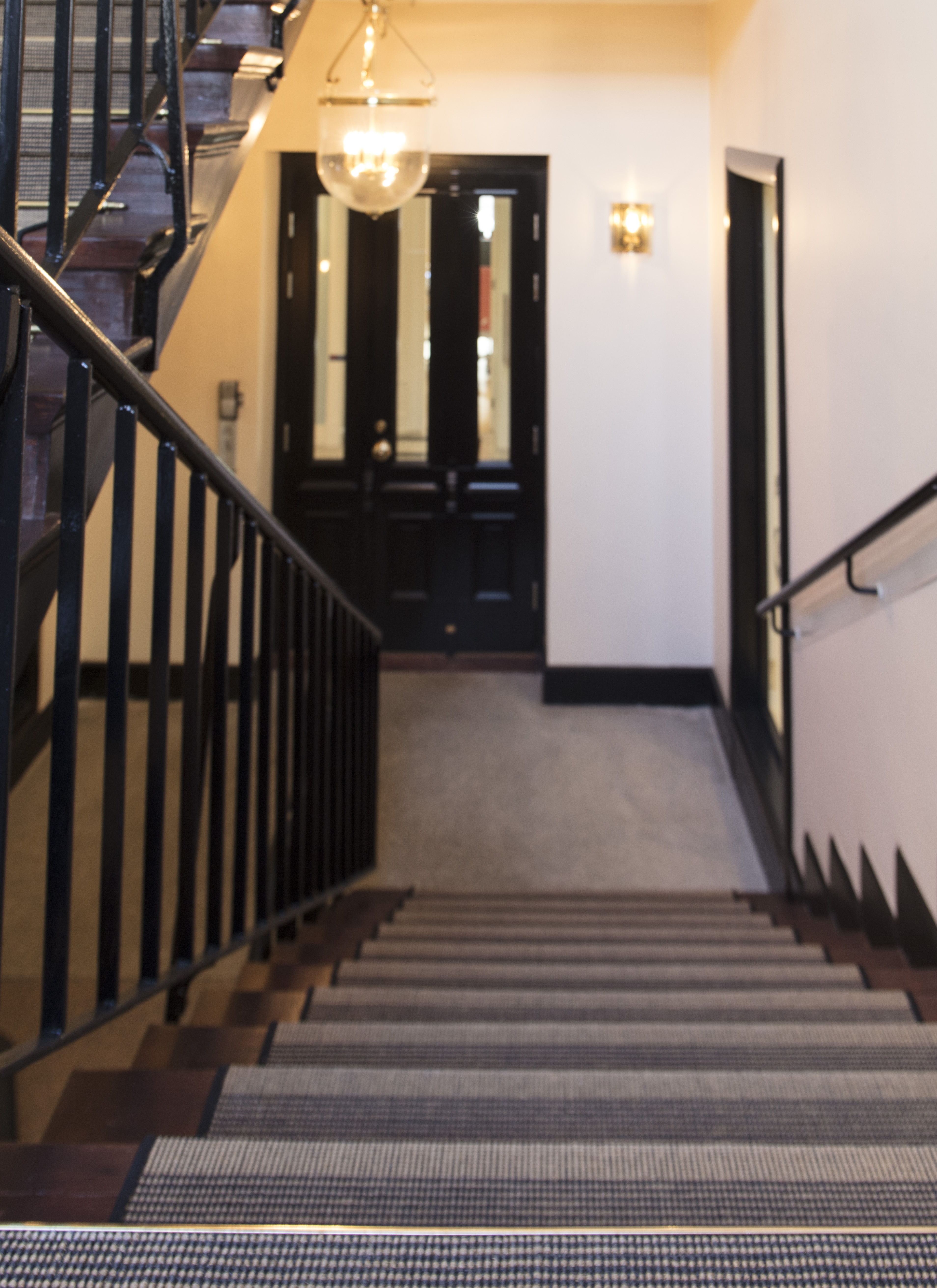 Mellau tæppeløber i sisal på trappe (5)