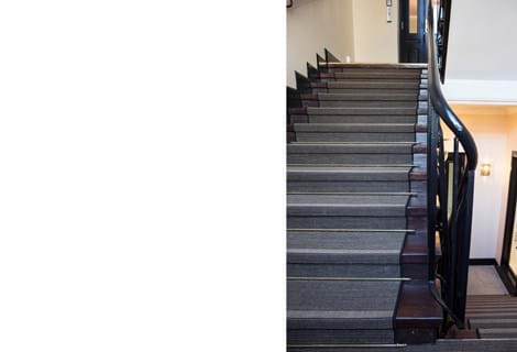 Mellau tæppeløber i sisal på trappe (6)