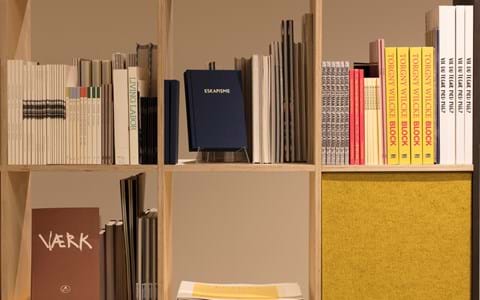 bogreoler med filt dekoration