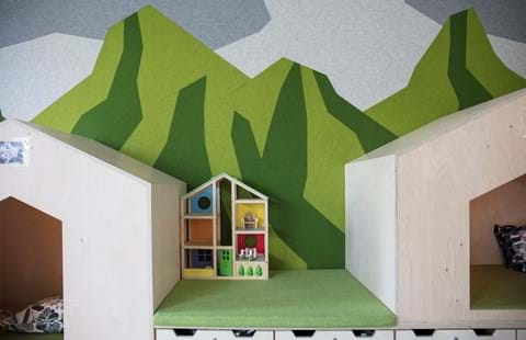 grøn uldfilt væg udsmykning