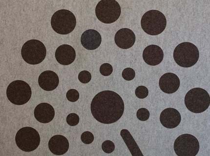 PinDot design tavle i filt på stress klinik (3)