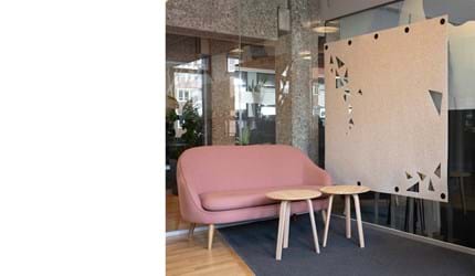 CoverSingle rumafskærmning i filt ophængt med wire