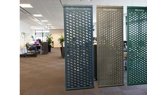 Krifa, CoverSingle rumdeler i filt