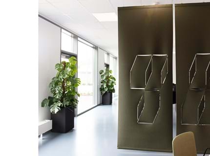 fraster, filt, cover, rumafskærmning, roomdivider, akustik, uld filt, inspiration, design, indretning, afskærmning, felt, wool felt, acoustic and decoration,