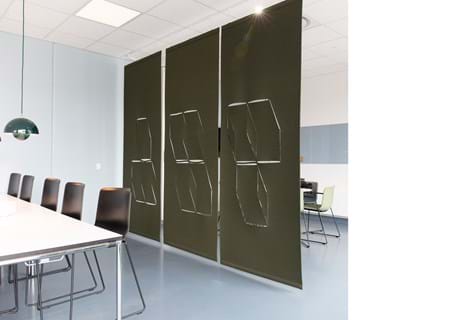 fraster, filt, cover, rumafskærmning, roomdivider, akustik, uld filt, inspiration, design, indretning, afskærmning, felt, wool felt, acoustic and decoration,