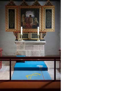 Kunstnerisk altertæppe i filt skallerup kirke