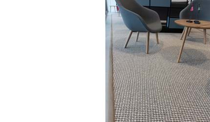 Afpasset tæppe kvalitet Almadi i lounge