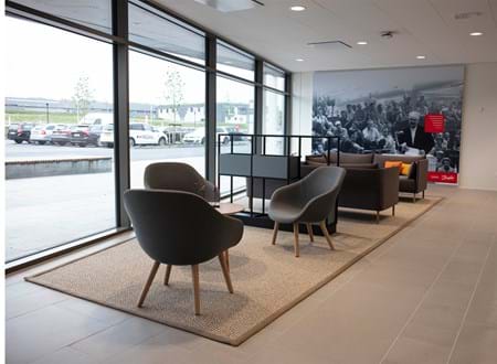 Afpasset sisal tæppe kvalitet Almadi i lounge