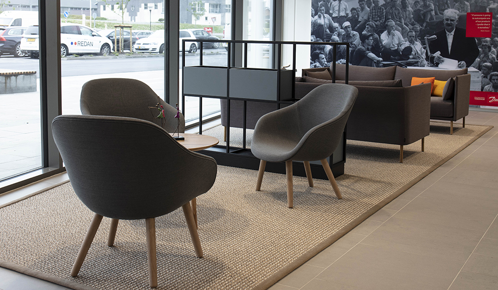 Afpasset sisal tæppe kvalitet Almadi i lounge