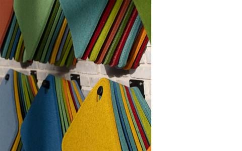 Bjørlien skole filtsæder på trappe (2)