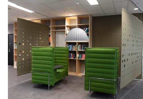 CoverSingle, rumdeler i filt, uldfilt, Roomdivider in felt,