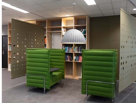 CoverSingle, rumdeler i filt, uldfilt, Roomdivider in felt,