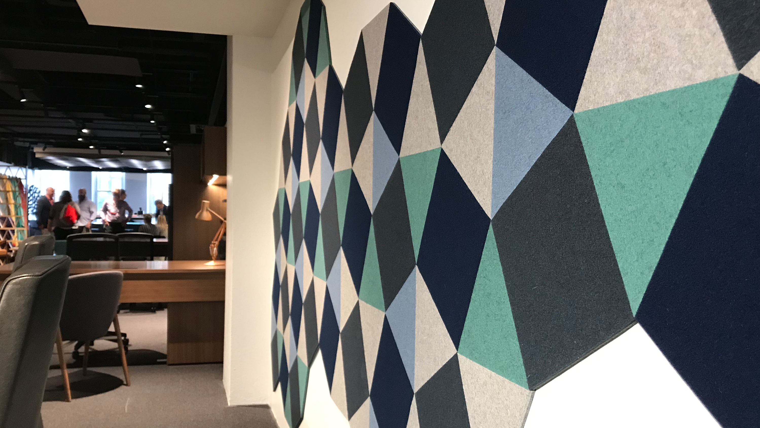 Uldfilt elementer Brix på væg