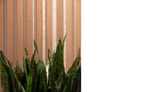 6- DanBolig, filt på væg.