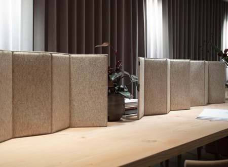 ZigZag bordskærm i filt, The House.