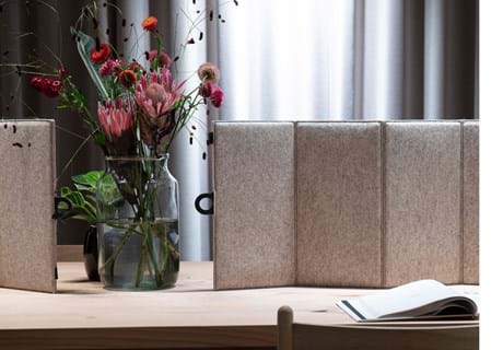 ZigZag bordskærm i filt, The House. (1)