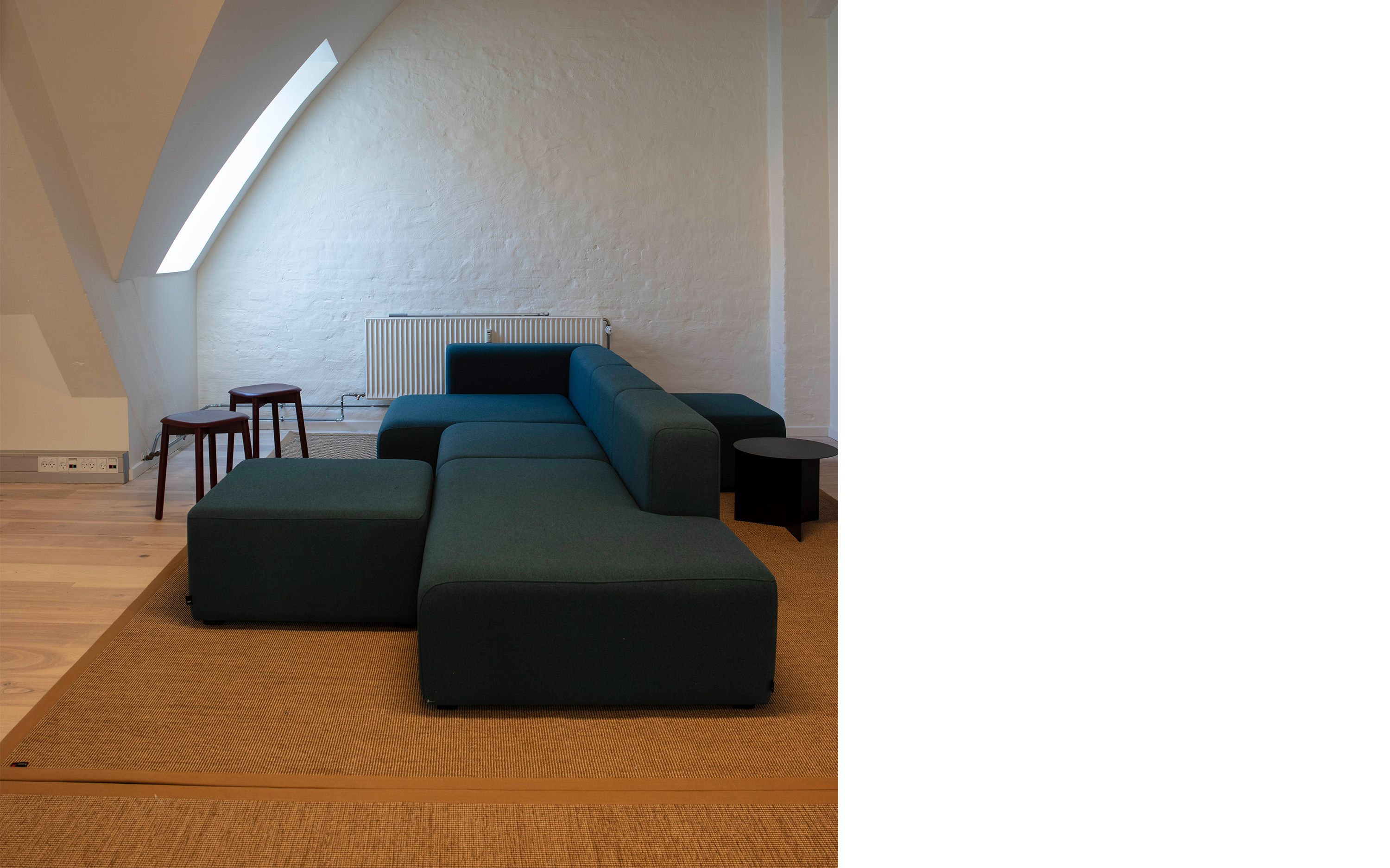 Fraster sisal tæppe under sofa gruppe hos Jobindex