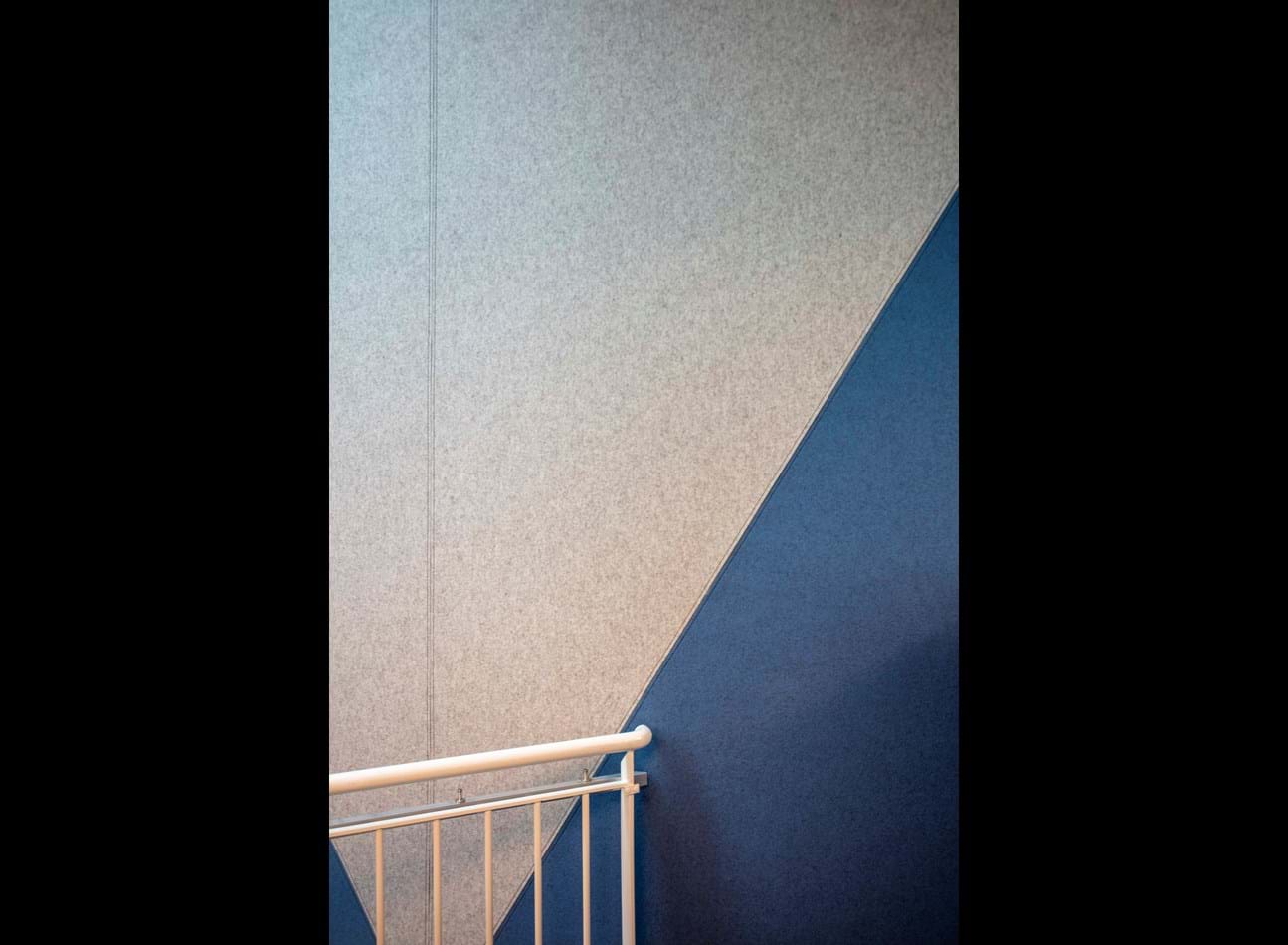 filt på væg, Agder fagskole, detalje af filt med stikning