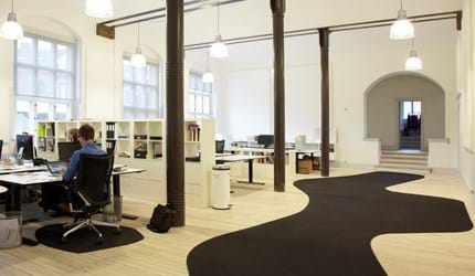 asymmetrisk filt løber på kontor, Toldboden Århus