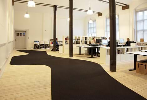 asymmetrisk filt løber på kontor, Toldboden Århus (1)