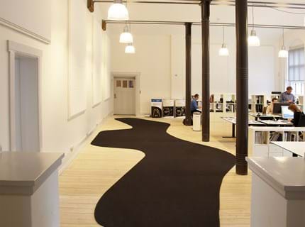 asymmetrisk filt løber på kontor, Toldboden Århus (2)